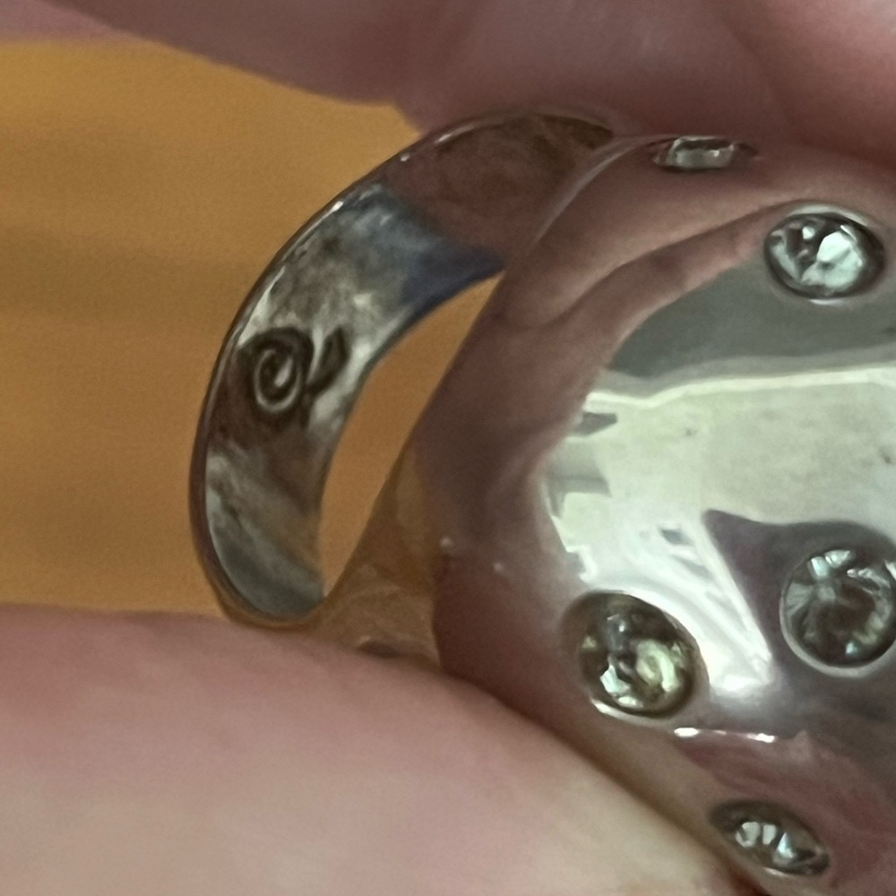 Alexander McQueen Skull Ring - Picture 16 of 16